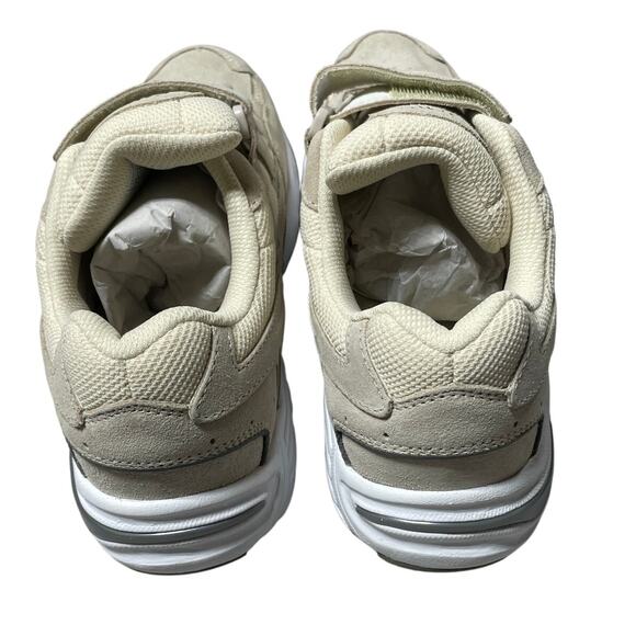 Vionic Tabi Cream Suede Hook & Loop Sneakers Size 7.5 Contoured Orthotic Footbed - Picture 3 of 7